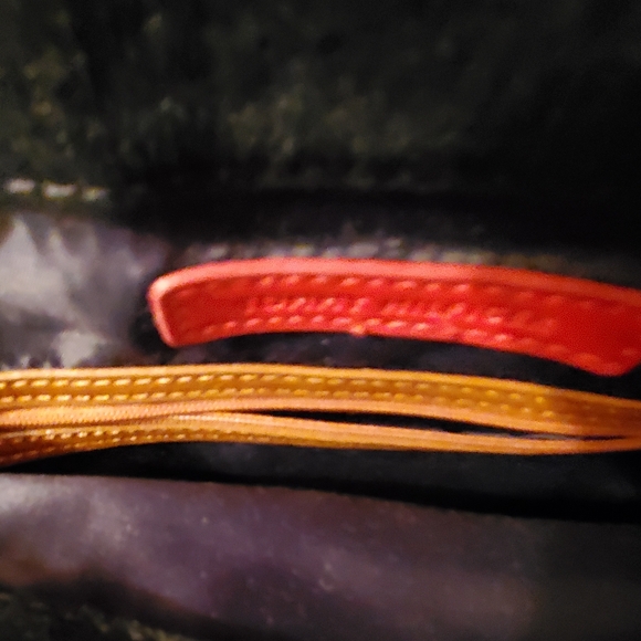 Plaid and denim Tommy Hilfiger purse - Picture 4 of 4